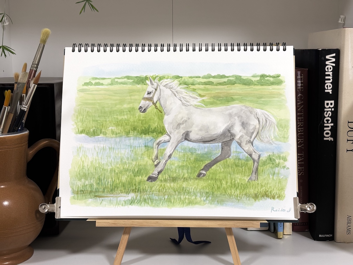 自然の息吹とともに。風を切って駆ける「白馬」